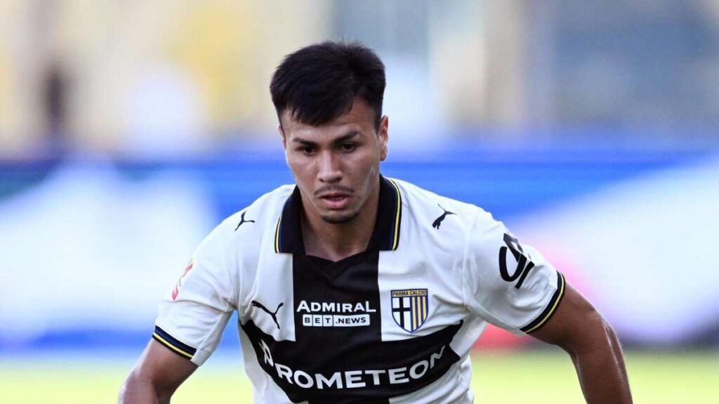 Clamoroso al Dall'Ara: il Parma passa in pieno recupero, Ordonez fa male al Bologna -