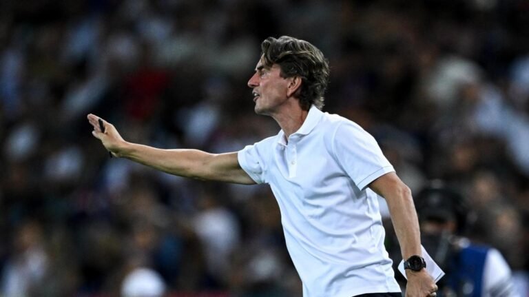 Tottenham in caduta libera, ma Frank non si sente a rischio: "Con l'Arsenal ci sarò io" -