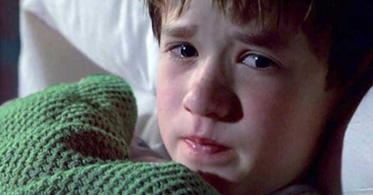 Quasi nessuno lo ha notato, ma il colpo di scena de Il Sesto Senso era chiaro fin dallinizio