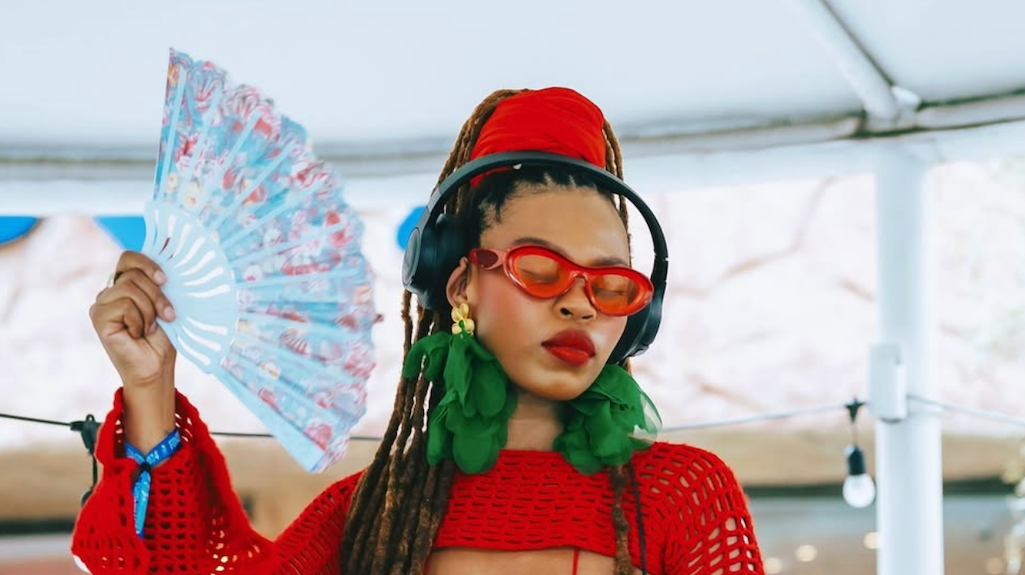 Mix Of The Day: LocHIVE · News ⟋ RA