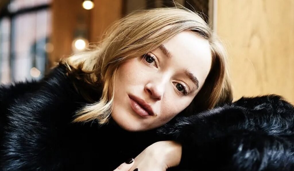 Beach Read, il romanzo di Emily Henry diventa un film