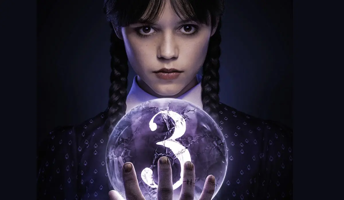 Mercoledì rinnovata ufficialmente per una terza stagione, in attesa della seconda dal 6 agosto su Netflix